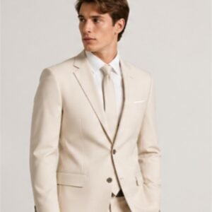 Terno Masculino Slim Off White: Sofisticação e Estilo Impecável